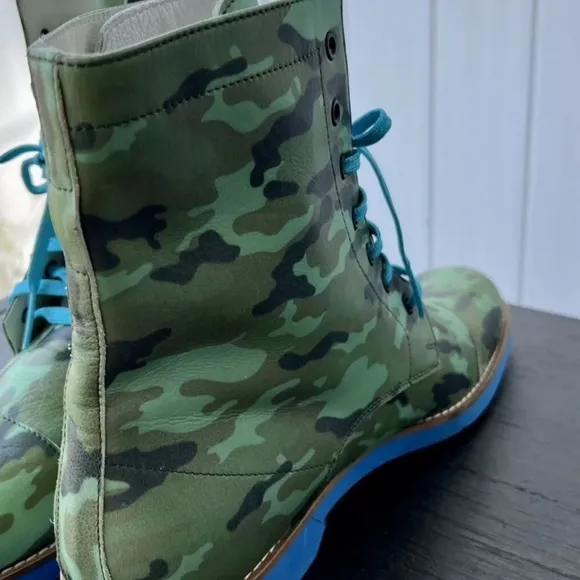 Camouflage Lace-Up Men's Boots