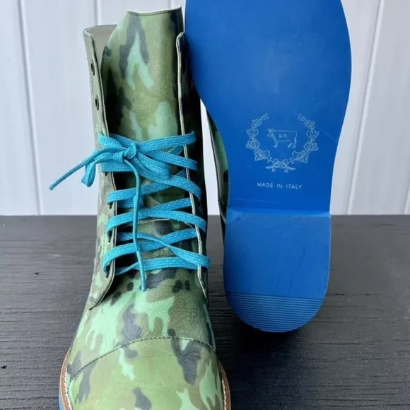 Camouflage Lace-Up Men's Boots