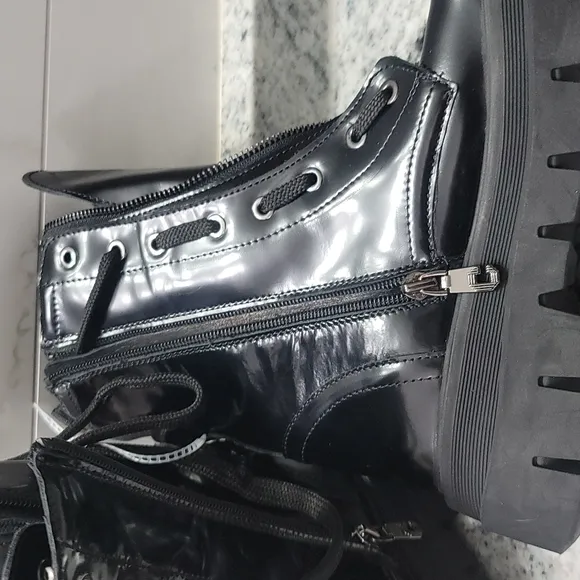 Carvela Kurt GeigerWomen's Black Strategy 2 Patent Faux-leather