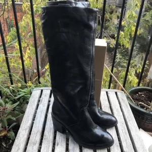 Catarina Martins boots