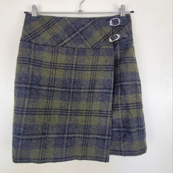 Celtic &amp; Co Wool Skirt Green Black Plaid Pure New Wool Y2K Preppy Size 10