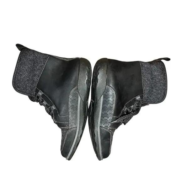 Chaco ‘Barbary’ Women’s Black Ankle Boots- Size 8.5