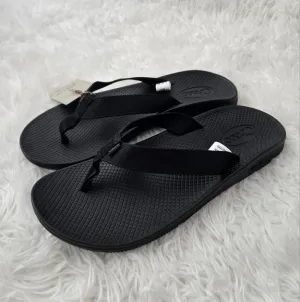 Chaco Classic Flip sandal for men in solid black. Size 11. New.Slip into the C