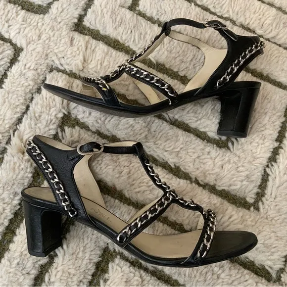 CHANEL Black Chain Strap Sandals