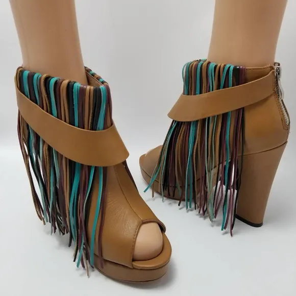Charm City Sole Womens Fringe Platform Heel Ankle Booties Peep Toe Size 8
