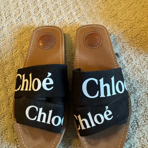 Chloe women’s Black Sandals