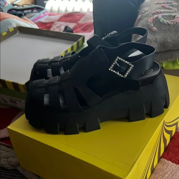 Circus by Sam Edelman Black Sandals