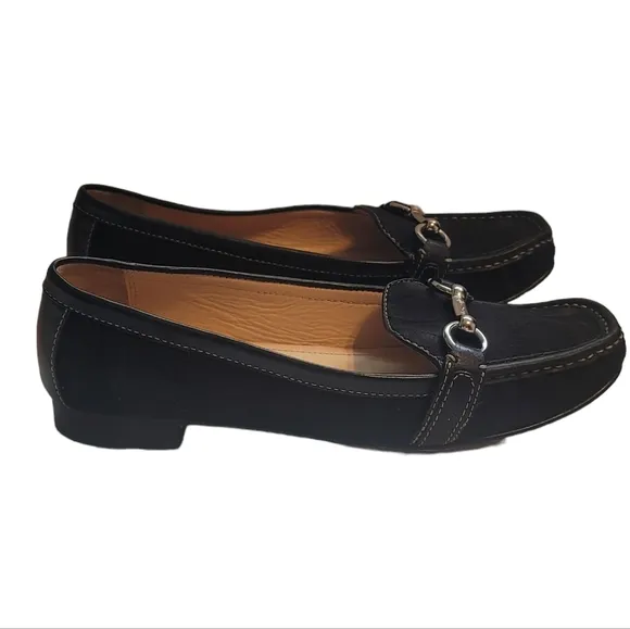 Coach black shoes classic traditional business casual slip on loafers womens 9.5