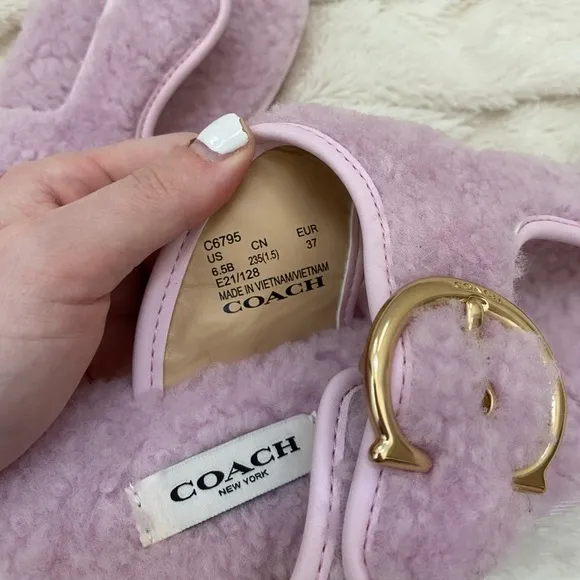 Coach Hollie shearling Flip Flop pale pink