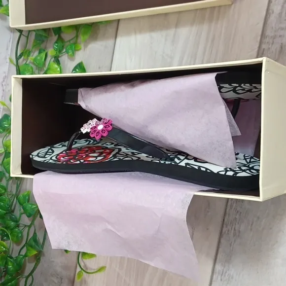 Coach Kerrie Poppy Flip Flops Vintage NIB