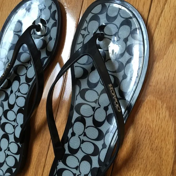 Coach Signature Black/ Gold Flop Flops/ Sandals