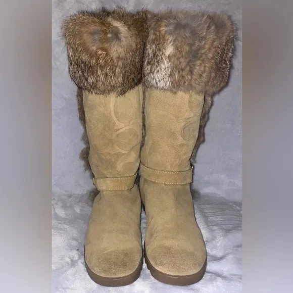 Coach Women’s Deeann Signature C Embossed Rabbit Fur Camel Suede Boots A7294