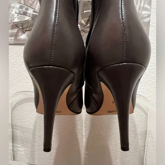 Cole Haan &amp; Nike Air Boots- Leather- Lace Up Look- Gray &amp; Tan- Stiletto- Size 7B