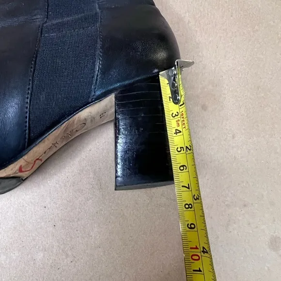 Cole Haan Black Genuine Leather Pull On Block Heel Almond Tor Ankle Boots Size 7
