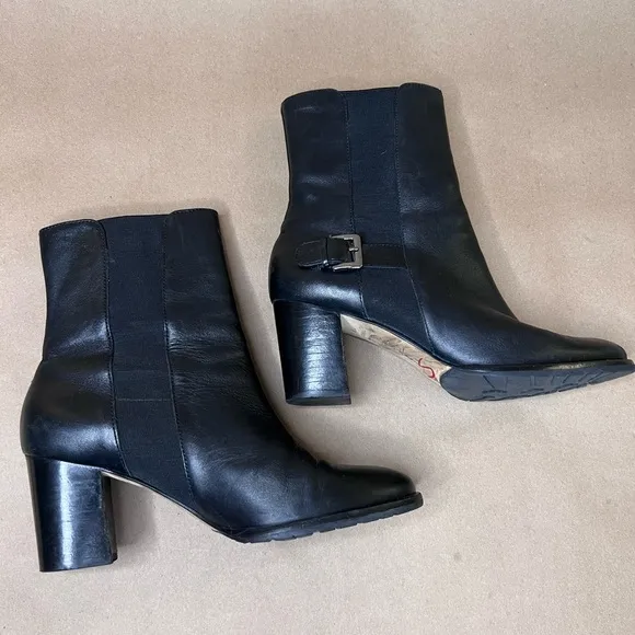 Cole Haan Black Genuine Leather Pull On Block Heel Almond Tor Ankle Boots Size 7