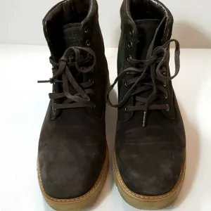 Cole Haan Sueded Textile Camo Light Weight ankle boots size 8