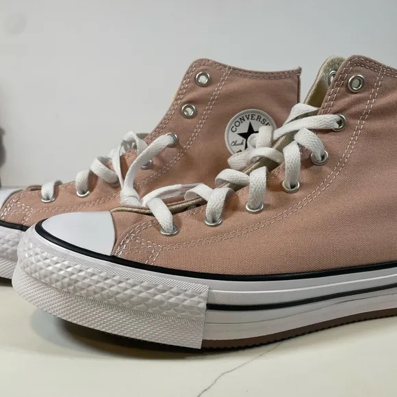 Converse Pink High-Top Sneakers Kids Size 6.5 – Brand New with Box