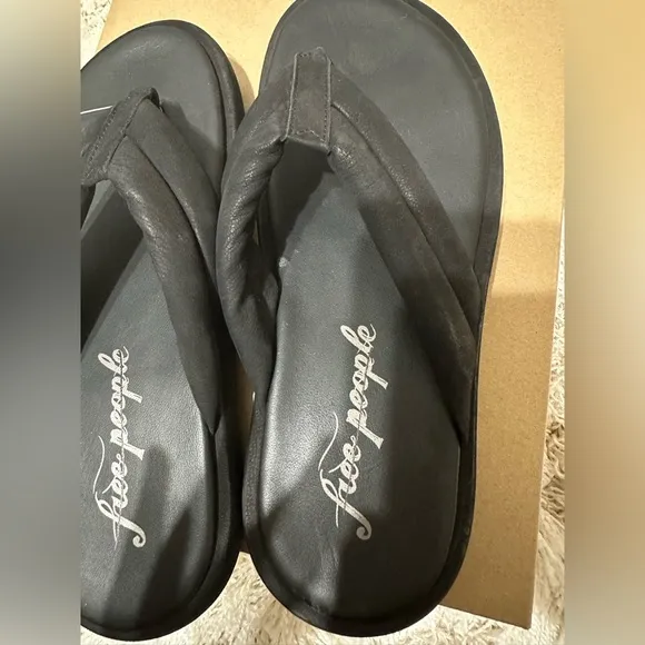 COPY - ❤️Free People Wonderland Thong Sandal