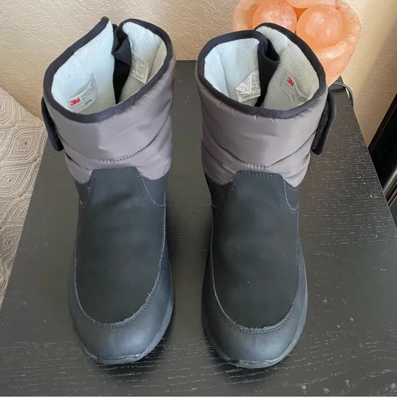 COPY - UGG Unisex Kids  TOTY WEATHER Snow Black  Boots Size 6
