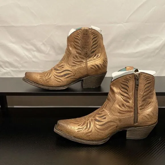 Corral Gold Genuine Leather Laser Engraved Cowboy Cowgirl Western Boots  9 1/2