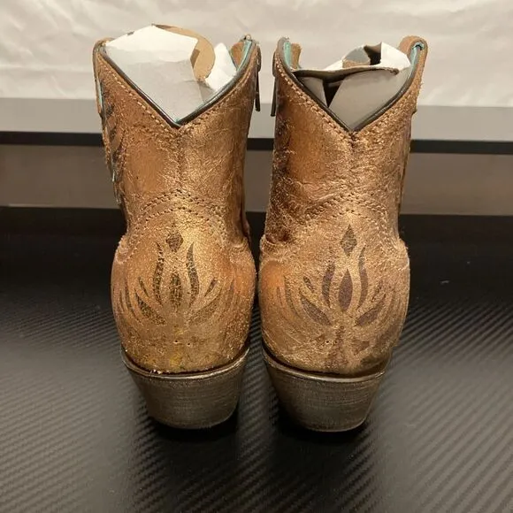 Corral Gold Genuine Leather Laser Engraved Cowboy Cowgirl Western Boots  9 1/2
