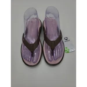 Crocs Thong Flip Flop Sandals Women's Size 5 New with Tags Brown and Pink