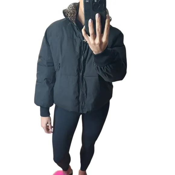 Cropped Black Puffer Jacket Soft Suede Leopard Print Collar Ribbed Cuffs Urban