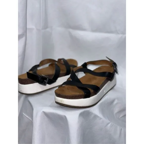 Crown Vintage black platform sandals | Sz 7M