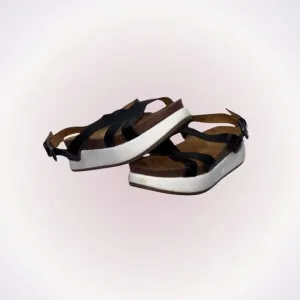Crown Vintage black platform sandals | Sz 7M
