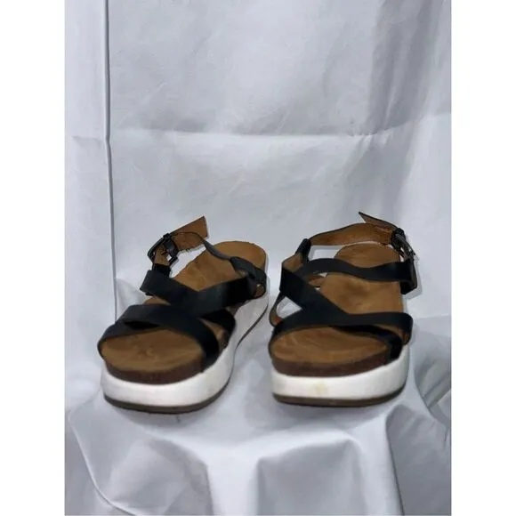 Crown Vintage black platform sandals | Sz 7M
