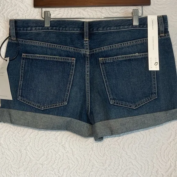 CURRENT Elliott Shorts size 25 NWT