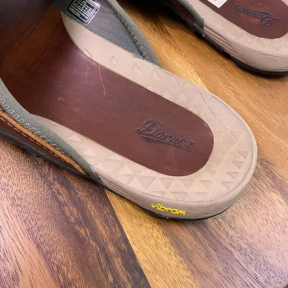 Danner Men's Size 11 Barley Brown Leather Lost Coast Sandals Flip Flops Slides