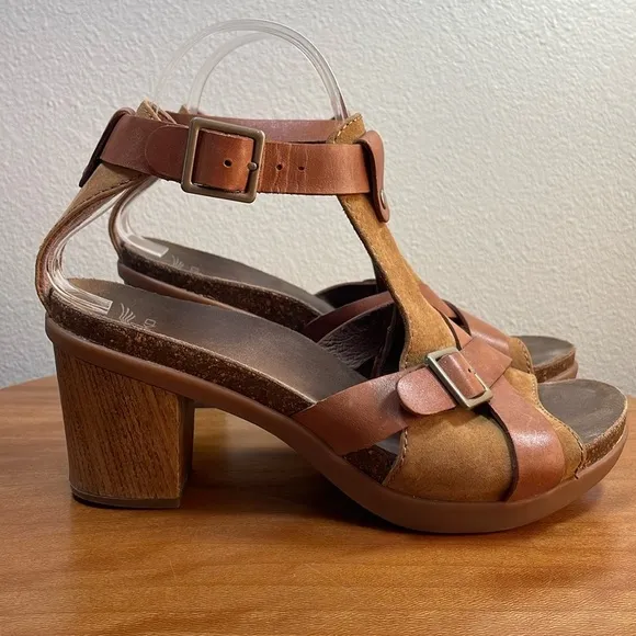 Dansko Dominique T Strap Brown Leather Heel Sandals Ankle Buckle Women's Size 39