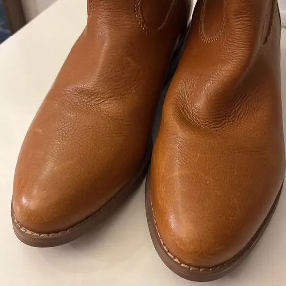 Dingo Men’s Lefty Western Boot Camel color size 8D.