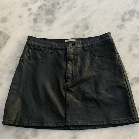 DL1961 Leather Mini Skirt Alma 28