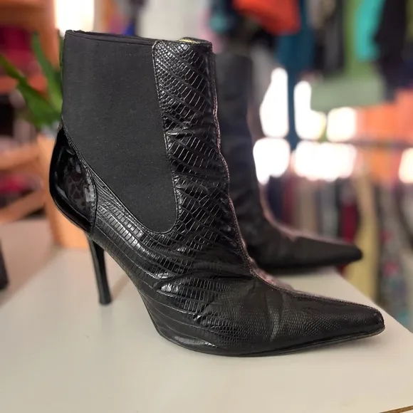 Dolce &amp; Gabbana ankle leather boots