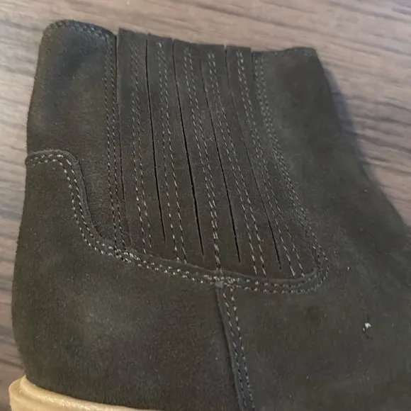 Dolce Vita Rango Lug Sole Ankle Boots Size 7.5