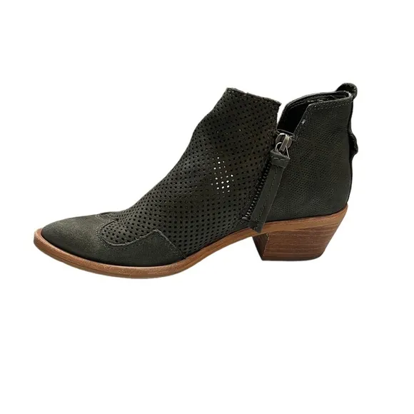 Dolce Vita Sahira Ankle Boots Size 6.5