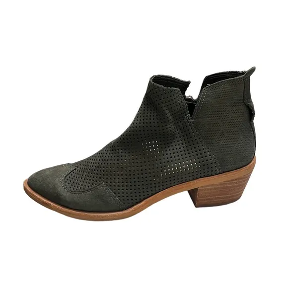 Dolce Vita Sahira Ankle Boots Size 6.5