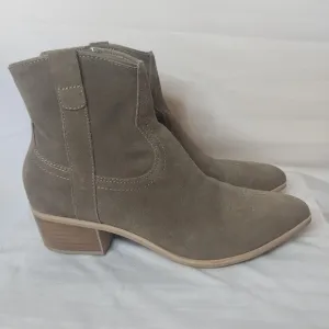 Dolce Vita Silma Ankle Boots, Size 10, Beige  Suede