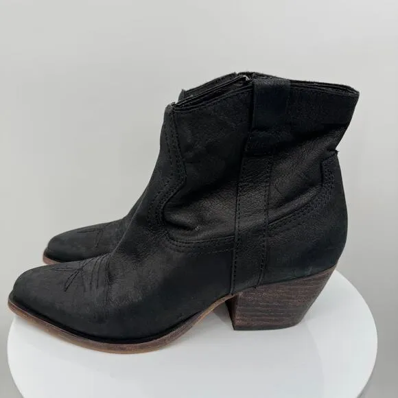 Dolce Vita Silma black leather western zip ankle boots 7.5