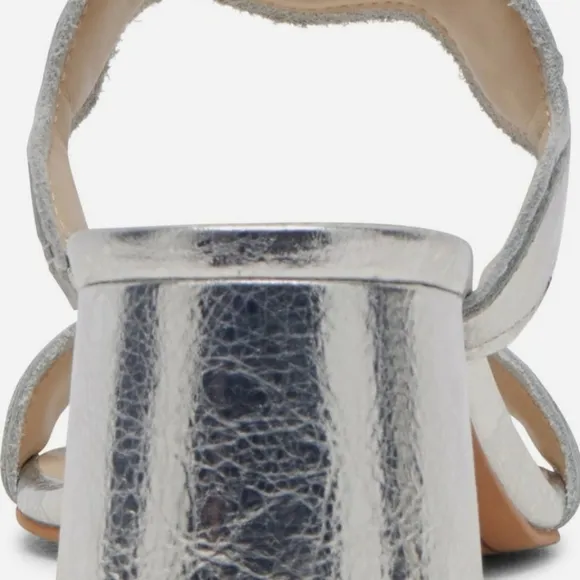 Dolce Vita Silver Distressed Leather Block Heel Sandals Size 8.5 new in box