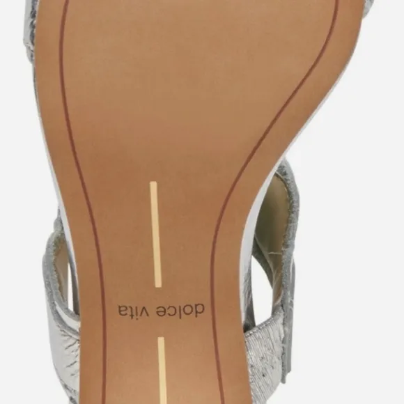 Dolce Vita Silver Distressed Leather Block Heel Sandals Size 8.5 new in box