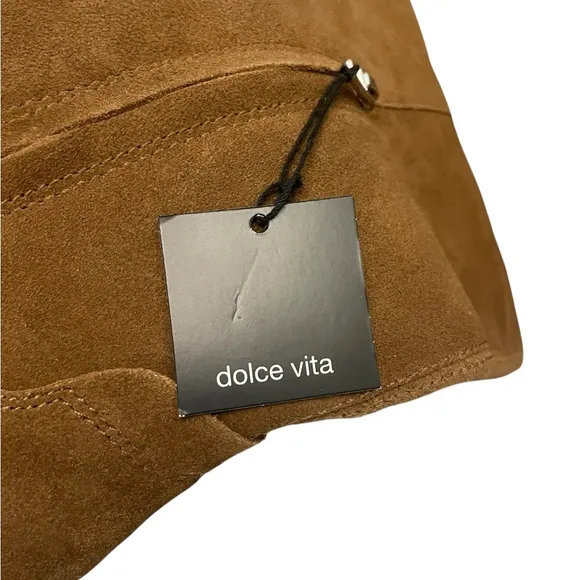 Dolce Vita Tall Shaft Lug Sole Boots - Corry womans size 7.5 NIB