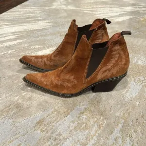 Donald J. Pliner 'Western Couture Collection' ankle cowboy Boots size 11M in GUC