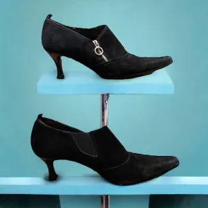 Donald J Pliner Suede Zip Booties Narrow Snip Toe Louis Heel EUC