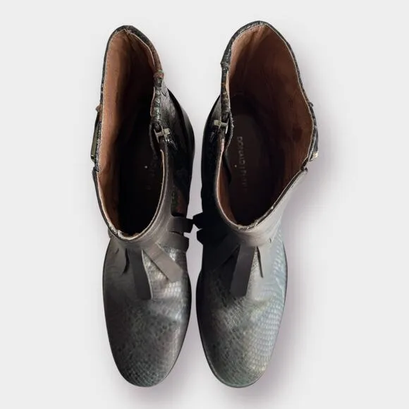 Donald Pilner Fringe Boots