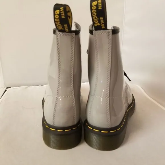 Dr. Martens 1460‎ (27635) Gray Patent Leather Lace Up Boots - Women's Size 7
