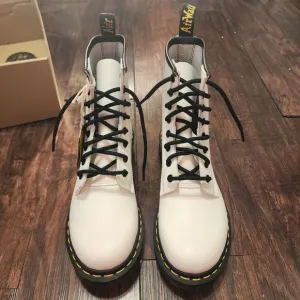 Dr. Martens 1460 W Boots Womens 8 White Combat Boots