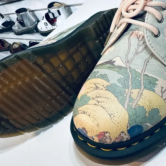 Dr. Martens 1461 x The MET Katsushika Hokusai Collaboration Oxford Shoes